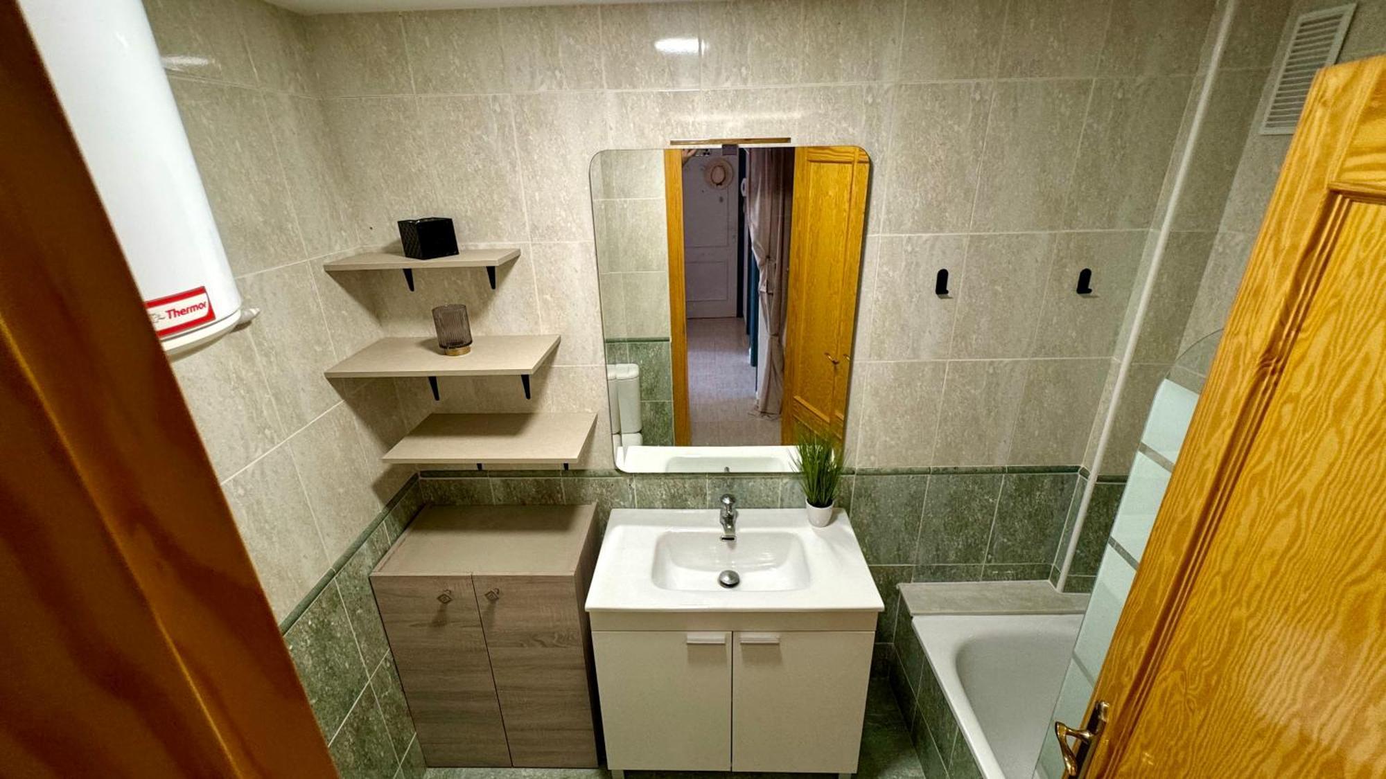 Datiler Vybdenia Bagian luar foto